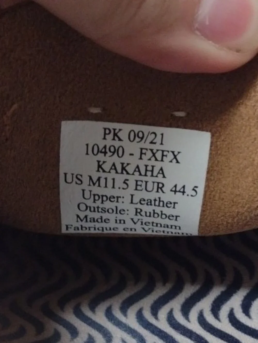 OluKai Men's Leather Slip-On Loafers (J1105)